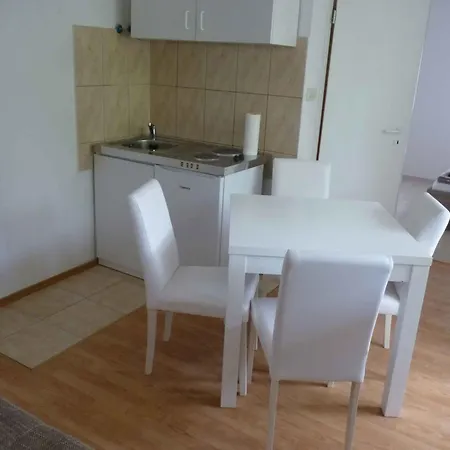 شقة Seline/paklenica Riviera 35778
