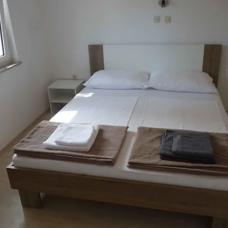 Seline/paklenica Riviera 35778 شقة سيلين